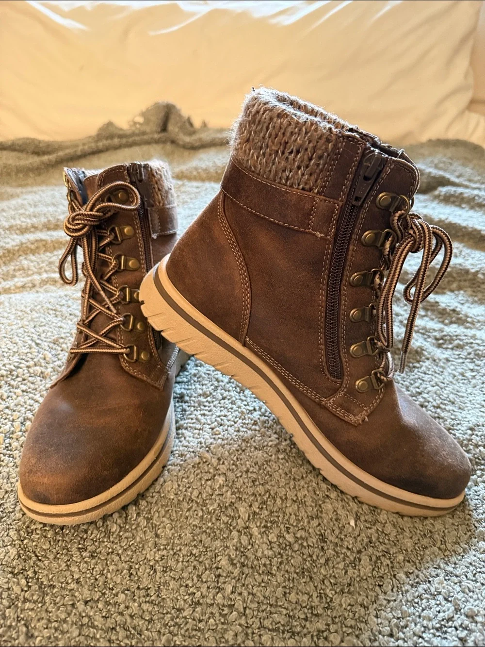 Cliffs by WHITE MOUNTAIN Brown Lace-Up Suede Ankle Boots